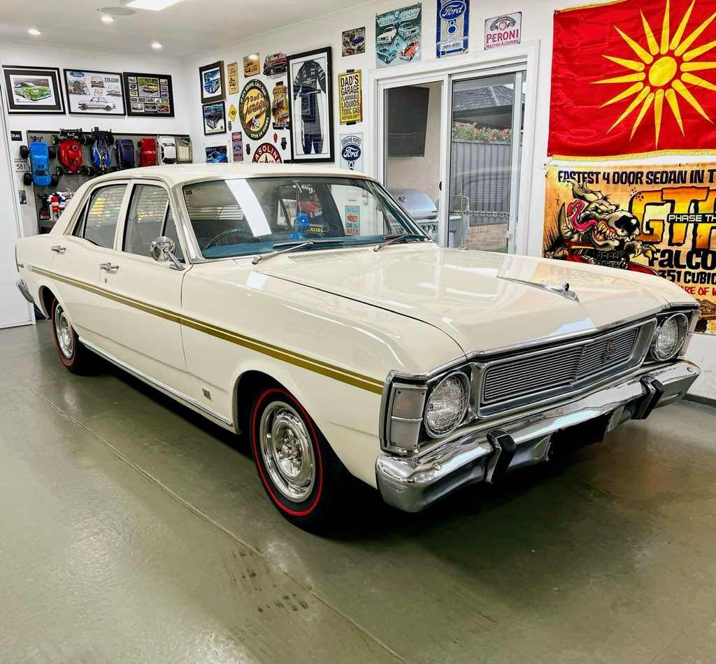 Michael Ardern Special Services Luxury Vehicle